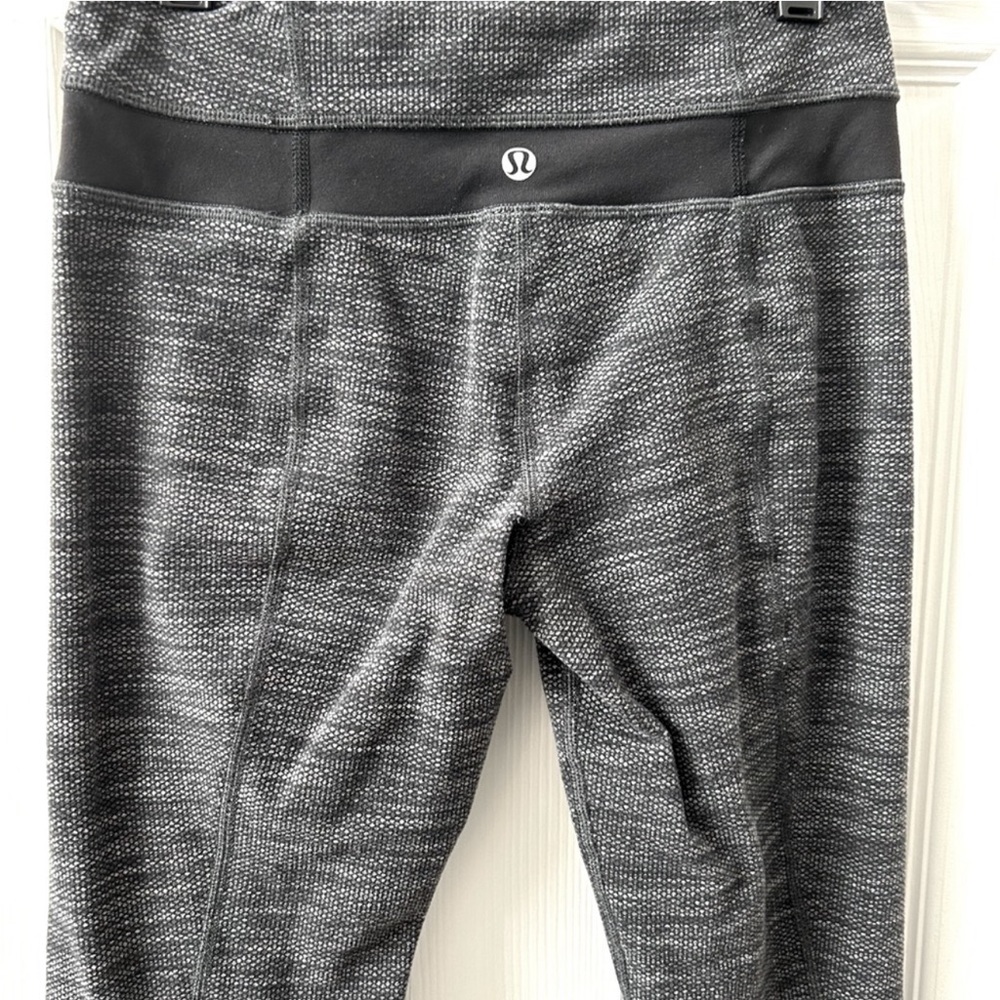 LULULEMON LEGGINGS